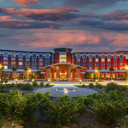 The Chattanoogan Hotel, Curio Collection By Hilton Eksteriør bilde