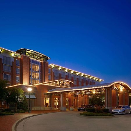 The Chattanoogan Hotel, Curio Collection By Hilton Eksteriør bilde