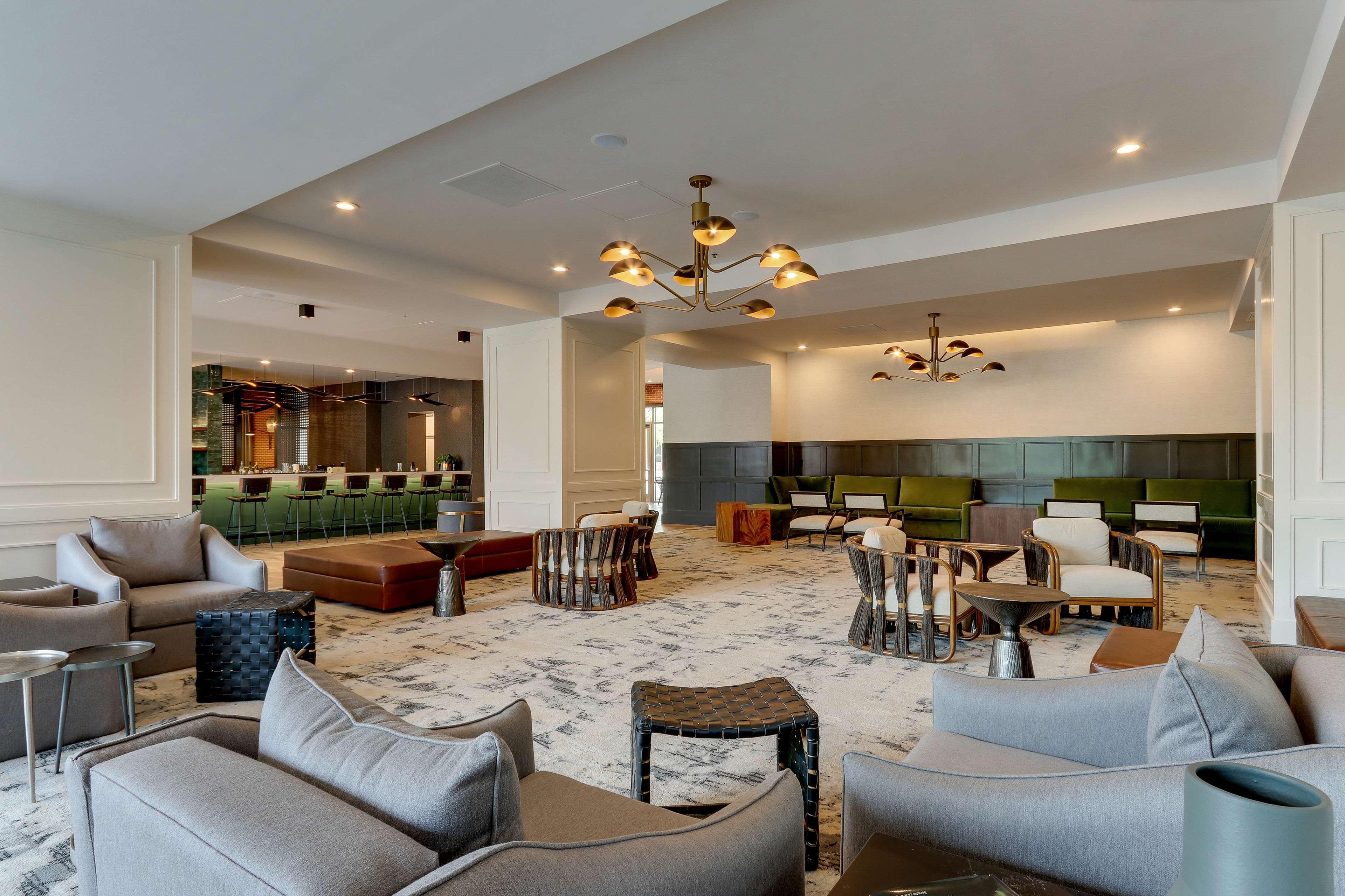 The Chattanoogan Hotel, Curio Collection By Hilton Eksteriør bilde
